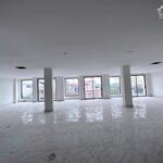 Cho thuê 2 căn liền nhau mặt phố nguyễn tất thành, vạn cát, tích sơn, vĩnh yên 45tr/ tháng.