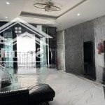 Bán căn hộ góc r4 chung cư royal city - giá nhỉnh 14 tỷ -0973049966