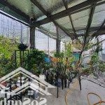 Chdv ngay cách mạng tháng 8,tân bình. 2mt - 64m2. thu nhập 70tr/tháng. giá 16tỷ