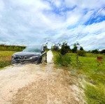 Bán đất ea kar đăk lăk nằm gần trục đường khánh hoà - bmt, chợ trường học, giáp suối