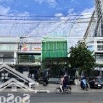 Chia ts - bán gấp nhà 2mt lê văn sỹ, quận 3 - hầm 4 tầng - dt: 8 x 20m - hđ: 130 tr/th - 37.9 tỷ