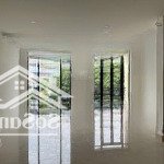 Cho thuê nhà 4 tầng, có hầm mặt tiền kdc him lam- dt 7.5x20m- phù hợp mở văn phòng