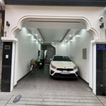 Nhà đẹp ô tô vào nhà yên lạc, hai bà trưng 57m, 5 tầng, mt 4m, giá 18.8 tỷ.