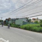 Cần bán gấp mảnh đất mặt hồ tân xã