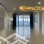 Cần bán căn hộ 162m2 tại thăng long no1, tầng trung nhà đẹp view hồ green bay. giá 60tr/m2