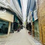 Bán nhà riêng tại nguyên hồng, 16,2 tỷ, 35m2, 4 tầng, đẹp, nhiều tiện ích