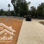 Lô 131,8m2 tu vũ gần cây xăng,chợ, ub xã mới,cách trường học 500m,đường hcm 300m,cầu đồng quang 9km
