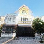 Cần bán nhà phố dĩ an, sát thành phố thủ đức