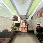 Bán gấp nhà 2 tầng cách đường chính hương lộ chỉ 20m, giá tốt 2,3 tỷ dt 54,9m2
