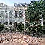 Cho thuê biệt thự chateau phú mỹ hưng khu compound cao cấp nhà đẹp