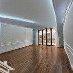 30 tỷ-quan nhân-65m-9 tầng mt 6m-ô tô tránh-vỉa hè rộng-kinh doanh sầm uất lợi nhuận khủng