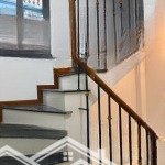 Bán gấp nhà mới 7 tầng thang máy, ngõ 68 cầu giấy- oto đỗ cửa -nội thất xịn- giá sốc 12.2 tỷ!