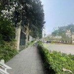 Biệt thự ciputra quận tây hồ lô góc quyền lực, 4 thoáng trục chính kđt 639m2*mt 28m