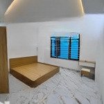 Bán nhà phương canh, nam từ liêm cách đường oto tránh 10m 32m2 x 5 tầng mt 4.2m giá 6.1 tỷ