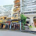 Chấm hết - khách sạn 4 sao văn miếu -đống đa mặt phố - chính chủ miễn trung gian - cực hiếm