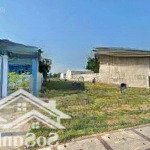 Bán lỗ mtđ bờ kinh, p3 vĩnh long, gần ngân hàng agribank/ 20m2. shr