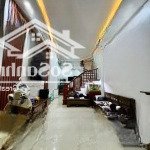 Bán nhà 255 cầu giấy, ngõ 3m, nhà mới đẹp, gần phố, nội thất xịn, 45m2