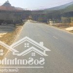 - bán đất huyện tân sơn 127 m2, mt 5 m, ngay mặt đường quốc lộ 32, giá chỉ 1.186 tr