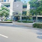 Bán gấp nhà cách mạng tháng 8 , quận 10 , 4 tầng , 86m2 sổ vuông đẹp , 14 tỷ xx thương lượng