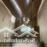 Chủ cần cho thuê căn hộ urbangreen 2pn,nhà có 2 máy lạnh,giá chỉ 11.5 triệu/tháng