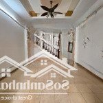 4.5 x 15 trệt 3 lầu 5pn hẻm thông 6m vị trí đẹp giá 7ty3 tl