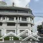 Bán 27 căn nhà mặt tiền chợ an sương, 5 tầng mới xây, có sổ hồng - công chứng ngay