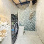 Mặt phố lê đại hành, hai bà trưng. nhà 6 tầng, thang máy,dt 66m2.sát công viên,kinh doanh. giá:31ty