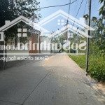 đất đường xương cá 1 (ngô quang thắm đi vào) gần trường quốc tế mỹ ais.