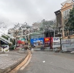 Anh trai tôi cần bán nhà tại phố lê hồng phong hà đông, dt 40m2, 5 tầng, thang máy,vị trí trung tâm