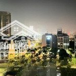 Cho thuê toà nhà cầu giấy diện tích 165m2 x 8 tầng giá 180tr/tháng