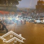 Nhà 2 tầng đúc giá chỉ 2.79 tỷ
hxh nguyễn phúc chu, p15, tân bình sát mặt tiền