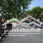 Chính chủ bán đất phố trạm dt 56m2, tặng nhà cấp 4 - giá bán nhỉnh 13 tỷ. lh 0983650268