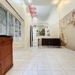 Nhà hẻm xe hơi đường phạm văn hai ngang 5m * dài 15m, phường 5, quận tân bình