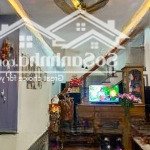 Bán nhà đang ở tân vĩnh hiệp tân uyên bình dương 150m2 sân xe hơi, 3 phòng ngủ