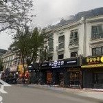 Cô ruột gửi chìa khoá cho thuê mặt phố trung hoà, diện tích 120m2 x 4 tầng mt 6,5m rẻ nhất phố