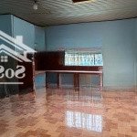 Nhà cách đường nhựa nguyễn văn khạ, xung quanh biệt thự đẹp, gần trung tâm chợ trường học