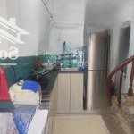 Oto đỗ cửa sát phố lô góc nhà đẹp full nội thất