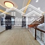 Bán nhà tại trung tâm tứ hiệp, diện tích rộng, thoáng trước thoáng sau, ở sướng