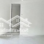 Nhanh thì còn ! nhà ngay chợ chánh mỹ 200m2. thổ cư 160m2. 3pn ,2wc