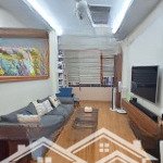 Chính chủ bán nhà phố hoa lư diện tích 45.5m2 6 tầng nhà đẹp ngõ thông kinh doanh...077328.1235.
