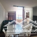 Chính chủ cần bán gấp căn screc tower - quận 3, dt 77m2, 2pn - 2wc, full nội thất, giá 2.32 tỏi