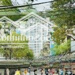 Siêu hiếm-nhà đẹp-lô góc- mặt tiền rộng-gần phố-kinh doanh-dòng tiền -ba đình dt 22mx2 tầng m