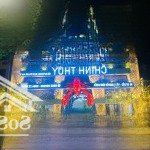 Hot!cho thuê nhà mặt phố trung hòa nằm ngay trung tâm cầu giấy diện tích 150m x 4 tầng mặt tiền 6m