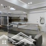 105m thang máy, hoàn thiện full nội thất view công viên. vị trí cực đẹp, giá rẻ
