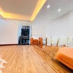 Bán ch siêu rẻ tại 200 quang trung hà đông. dt 145m2, 3n 2vs sổ đỏ lâu dài. giá 5,6tỷ lh 0866839363