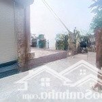 Bán mảnh đất 2 mặt thoáng cực hót. xóm vang. dt: 55m