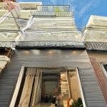 Căn nhà vị trí hẻm đẹp, xe hơi ra vào tới nhà, full nội thất xịn xò. lh 0915178859