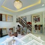 đường trước nhà 4m ở trương định với hơn 6 tỷ là khó tìm