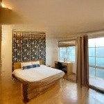 Tòa căn hộ cao cấp full dịch vụ phố mai hắc đế, dt 60m2, 1 pn, giá 15tr. có ban công, cửa sổ.