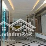 Bán nhà dân xây 3 tầng dt 38m2 ô tô đỗ gần cầu tó. giá 3.45 tỷ, sổ đỏ riêng